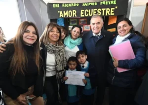 Gladys Medina participó de la Feria Nacional de Educación en Banda del Río Salí