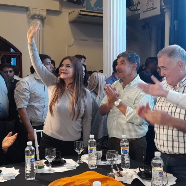 Gladys Medina cerró un encuentro con mujeres en Famaillá